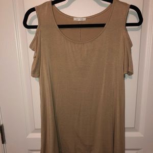 Nude short sleeve top